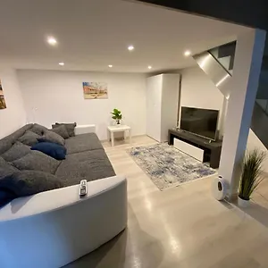 Hunyady Gallery Apartamento Budapest
